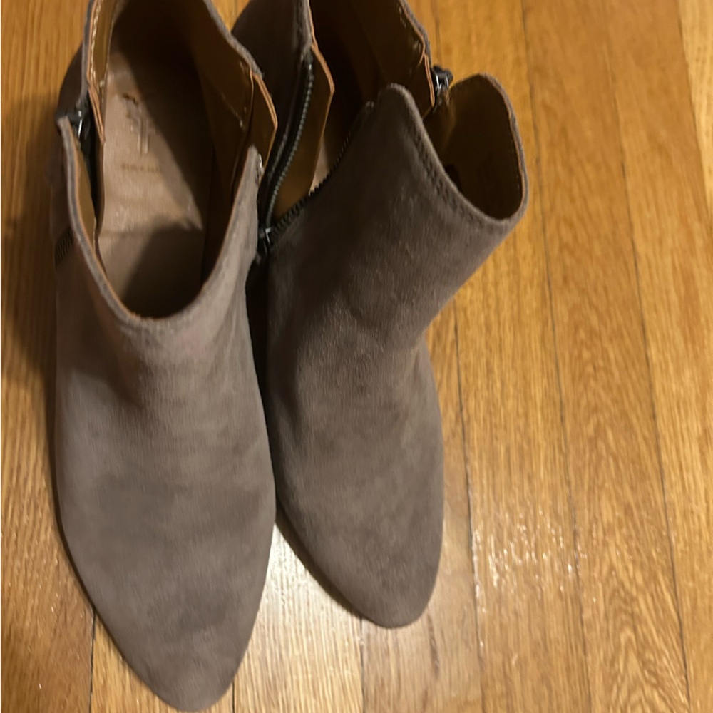 Frye Booties Size 8